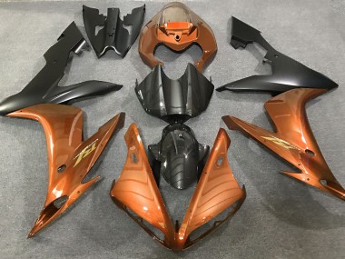 2004-2006 Gloss Orange and Carbon Fiber Style R1 Fairings