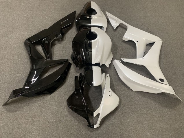 2007-2008 Gloss Black / White Split CBR600RR Fairings