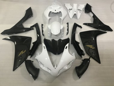 2007-2008 White and Carbon Fiber Style R1 Fairings